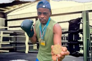 Remberto Bello Ávila, boxeador colombiano.