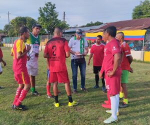 El mismo 12 de octubre será la final del torneo de fútbol que se desarrolla en la cancha