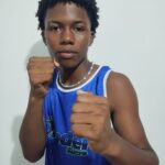 Justin Dura, boxeador de Sucre en los 51 kilogramos.