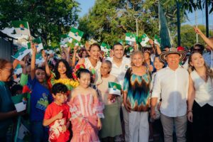 Gobernadora de Sucre en el parque las margaritas