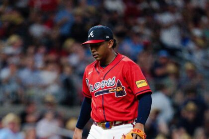 Didier Fuentes salvó a los Bravos con un ponche oportuno