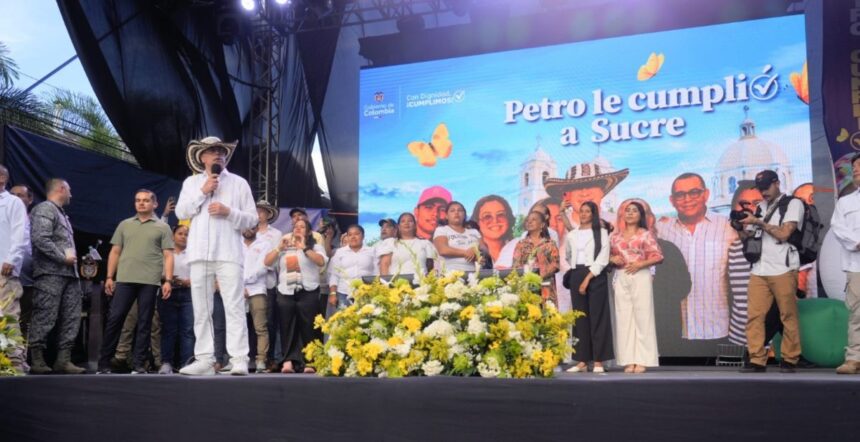 Petro le cumplió a Sucre